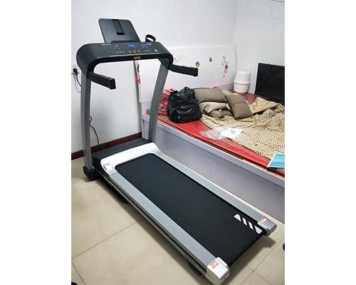 太原文登健身器材厂商用智能跑步机价格解析与吕梁智能跑步机高清图片推荐